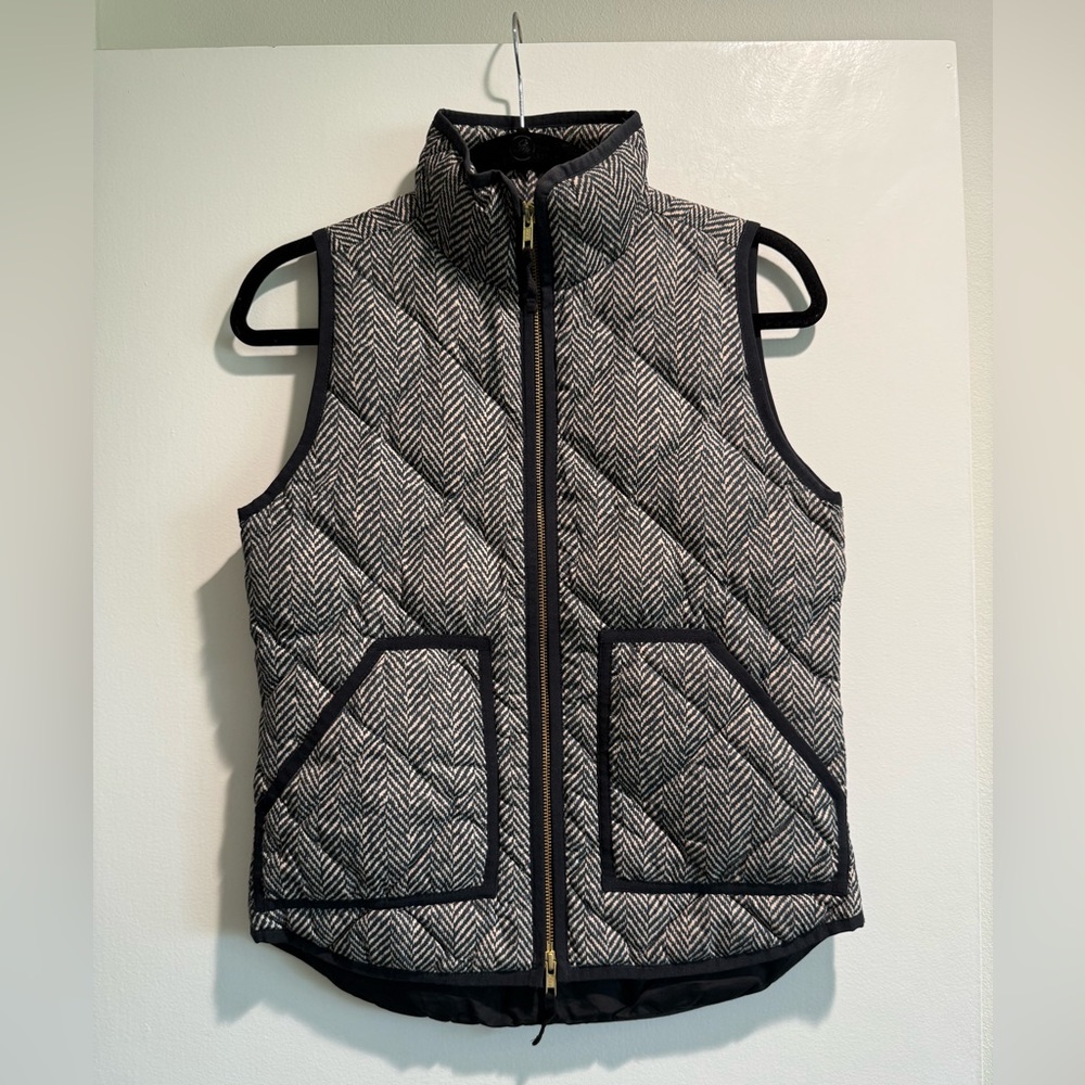 J. Crew Factory Black and White Herringbone Puffer Vest